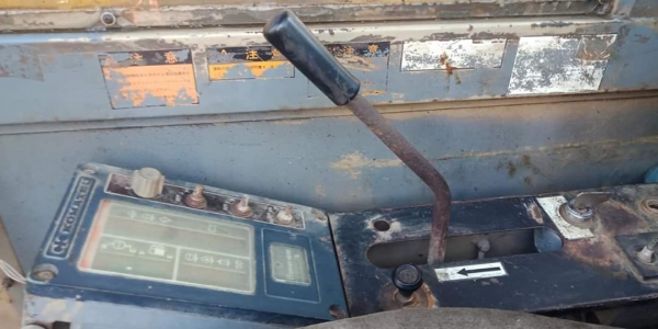 ขายจ้า..KOMATSU PC120-3 เก่าในสภาพดี  พร้อมใช้ ลองระบบกันได้ทุกวัน โทร 089-3818694 จ๊อย