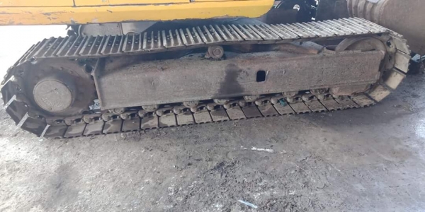 ขายจ้า..KOMATSU PC120-3 เก่าในสภาพดี  พร้อมใช้ ลองระบบกันได้ทุกวัน โทร 089-3818694 จ๊อย