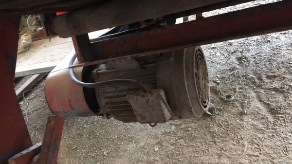 สายพานลำเลียงวัสดุ