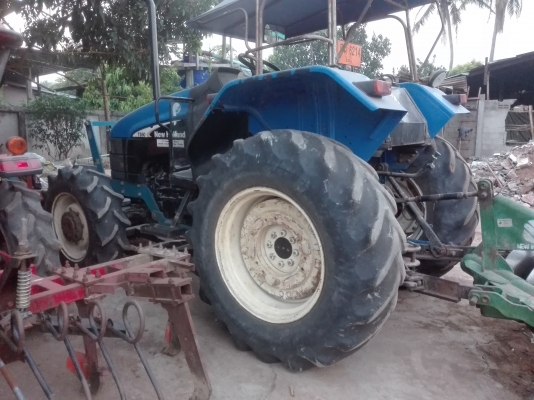 ขาย new holland ts90 ตามสภาพพร้อมใช้ ขาย new holland ts90 ตามสภาพพร้อมใช้