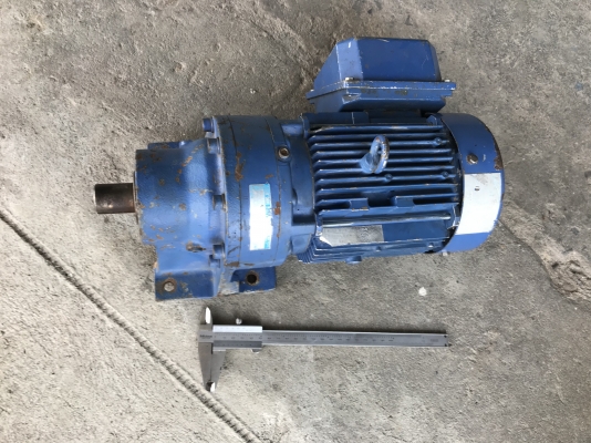 ขายมอเตอร์เกียร์ Cycro drive Sumitomo 1HP. 380V made in Japan อัตราทด 1:29 เพลาออกประมาณ 50รอบต่อนาที สภาพสวยเดิมๆ หมุนนิ่ม พร้อมใช้งาน