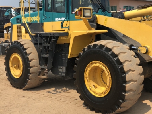 ขายรถตักล้อยาง KOMATSU WA430-6 นำเข้าเองจากญี่ปุ่น สภาพสวยพร้อมใช้ มีVDOการทำงานครับ