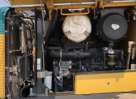 ขายรถตักล้อยาง KOMATSU WA430-6 นำเข้าเองจากญี่ปุ่น สภาพสวยพร้อมใช้ มีVDOการทำงานครับ ขายรถตักล้อยาง KOMATSU WA430-6 นำเข้าเองจากญี่ปุ่น สภาพสวยพร้อมใช้ มีVDOการทำงานครับ