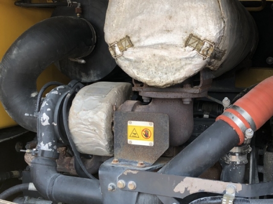 ขายรถตักล้อยาง KOMATSU WA430-6 นำเข้าเองจากญี่ปุ่น สภาพสวยพร้อมใช้ มีVDOการทำงานครับ ขายรถตักล้อยาง KOMATSU WA430-6 นำเข้าเองจากญี่ปุ่น สภาพสวยพร้อมใช้ มีVDOการทำงานครับ