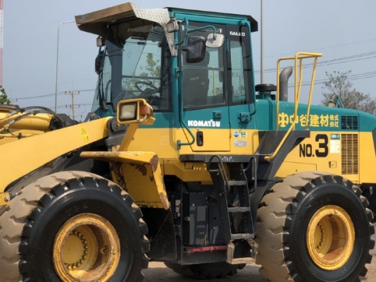 ขายรถตักล้อยาง KOMATSU WA430-6 นำเข้าเองจากญี่ปุ่น สภาพสวยพร้อมใช้ มีVDOการทำงานครับ ขายรถตักล้อยาง KOMATSU WA430-6 นำเข้าเองจากญี่ปุ่น สภาพสวยพร้อมใช้ มีVDOการทำงานครับ