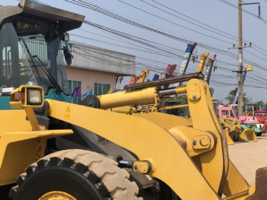 ขายรถตักล้อยาง KOMATSU WA430-6 นำเข้าเองจากญี่ปุ่น สภาพสวยพร้อมใช้ มีVDOการทำงานครับ ขายรถตักล้อยาง KOMATSU WA430-6 นำเข้าเองจากญี่ปุ่น สภาพสวยพร้อมใช้ มีVDOการทำงานครับ
