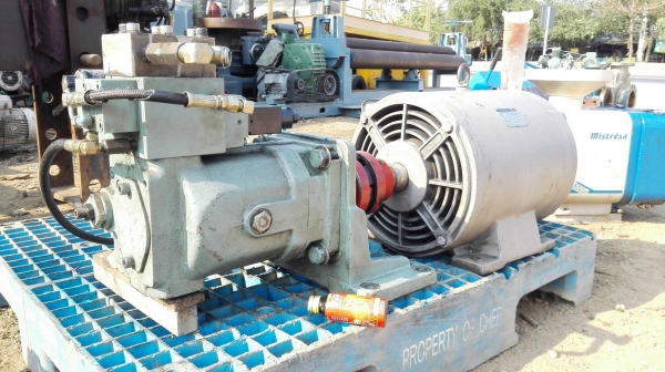 ชุดต้นกำลังปั้มน้ำมันไฮดรอลิคญี่ปุ่น NACHI PUMP JAPAN ชนมอเตอร์ FUJI 30 HP 380V พร้อมวาล์วคอนโทรลไฟฟ