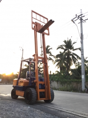 อาร์ ซี เอช โฟรคลิฟท์ ขาย โตโยต้า รุ่น 5 ดีเซล 3 ตัน อาร์ ซี เอช โฟรคลิฟท์ ขาย โตโยต้า รุ่น 5 ดีเซล 3 ตัน