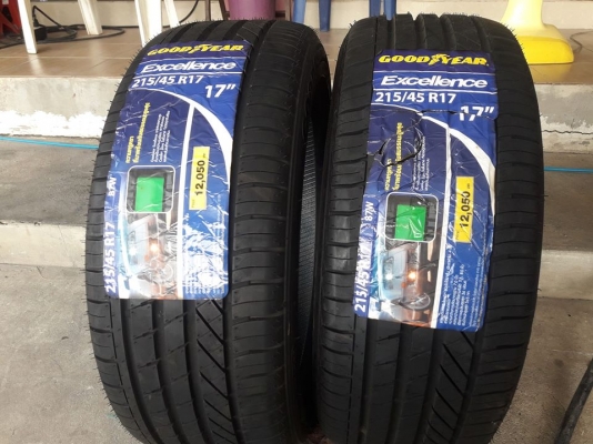 ขายยางใหม่ปี18 2เส้น goodyear excellence 215/45r17