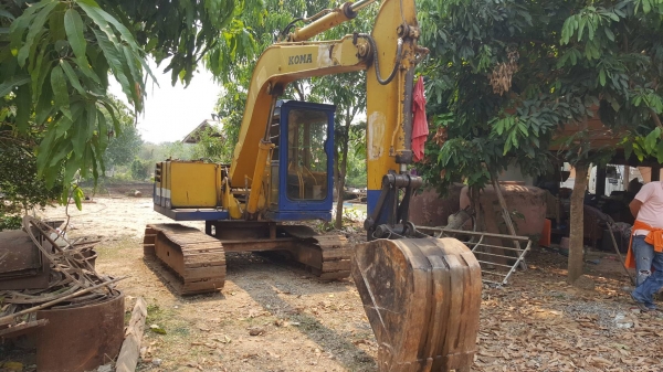 ขาย แบคโฮ KOMATSU PC60-3 เครื่องดี ช่วงล่างดี ปั้มอ่อนต้องเช็คหน่อย ราคาต่อรองได้ ขาย แบคโฮ KOMATSU PC60-3 เครื่องดี ช่วงล่างดี ปั้มอ่อนต้องเช็คหน่อย ราคาต่อรองได้