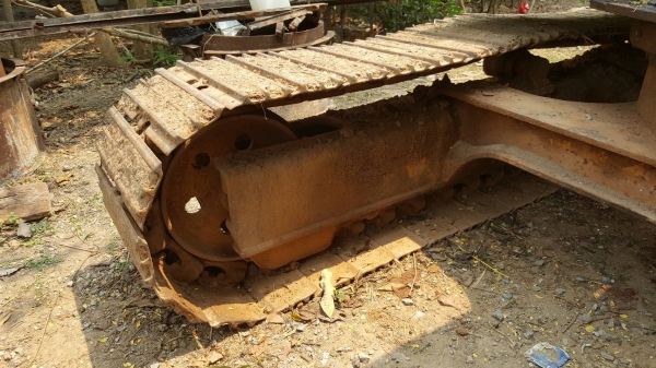 ขาย แบคโฮ KOMATSU PC60-3 เครื่องดี ช่วงล่างดี ปั้มอ่อนต้องเช็คหน่อย ราคาต่อรองได้ ขาย แบคโฮ KOMATSU PC60-3 เครื่องดี ช่วงล่างดี ปั้มอ่อนต้องเช็คหน่อย ราคาต่อรองได้