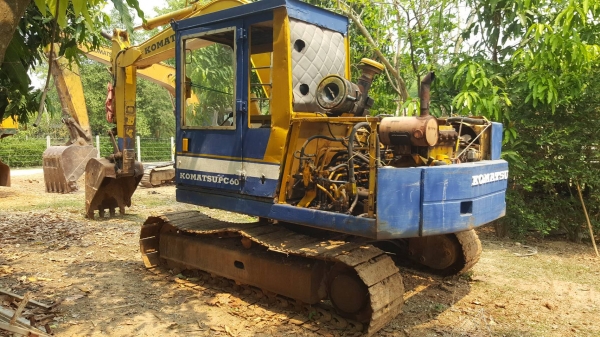 ขาย แบคโฮ KOMATSU PC60-3 เครื่องดี ช่วงล่างดี ปั้มอ่อนต้องเช็คหน่อย ราคาต่อรองได้ ขาย แบคโฮ KOMATSU PC60-3 เครื่องดี ช่วงล่างดี ปั้มอ่อนต้องเช็คหน่อย ราคาต่อรองได้