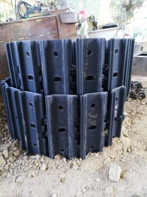 ขายแทรคเหล็ก นำเข้าเกาหลี อย่างดี (ใส่รถขุด ขนาดPc10 - Pc15) ????ราคาย่อมเยาว์???? ‼️ลูกค้าท่านใด สนใจ-สอบถาม ได้นะครับ ของพร้อมส่ง‼️ ☎️ติดต่อ 096-3268553 (สถิตย์พันธ์) ????ID LINE 0963268553 ร้านรุ่งเจริญแทรกเตอร์ อำเภอพระพุทธบาท จังหวัดสระบุรี