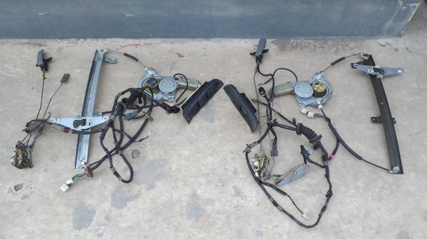 เฟืองกระจกประตูไฟฟ้า เซ็นทรัลล็อค พร้อมสวิทซ์ ชุดสายไฟ ทั้งชุด isuzu mu wizard ใส่ tfr cameo vega dragoneye คู่ละ6000บาท