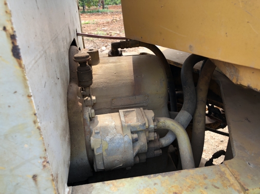 ขายรถตักล้อยาง KOMATSU 510 กรองเดี๋ยว สวยๆเดิมๆ สนใจโทร 081-970-1072
