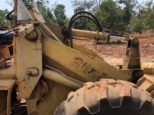 ขายรถตักล้อยาง KOMATSU 510 กรองเดี๋ยว สวยๆเดิมๆ สนใจโทร 081-970-1072