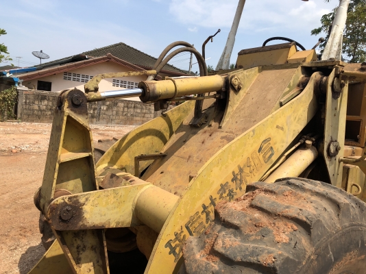 ขายรถตักล้อยาง KOMATSU 510 กรองเดี๋ยว สวยๆเดิมๆ สนใจโทร 081-970-1072