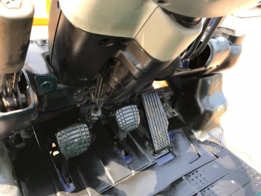 ขายรถฟอร์คลิฟต์ KOMATSU FD30T-12 รถนอกนำเข้าเองจากญี่ปุ่น สภาพสวยพร้อมใช้ มีVDOการทำงานครับ