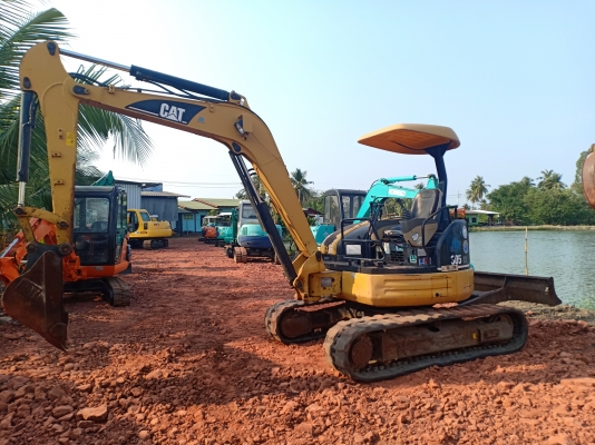 ขายจ้า CATERPILLAR 305CCR เก่านอกแท้  เดิมๆๆ เครื่องปั๊มดี ใช้งานมา 3,xxxชั่วโมง สภาพสวย พร้อมใช้ โทร 089-3818694 จ๊อย