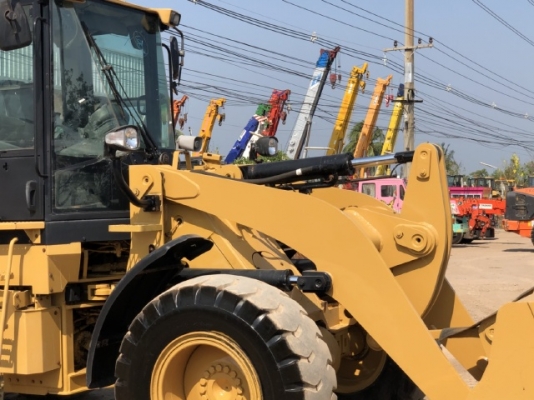 ขายรถตักล้อยาง CAT 924H ปี 2013 นำเข้าเองจากญี่ปุ่น สภาพสวยพร้อมใช้ มีVDOการทำงานครับ ขายรถตักล้อยาง CAT 924H ปี 2013 นำเข้าเองจากญี่ปุ่น สภาพสวยพร้อมใช้ มีVDOการทำงานครับ