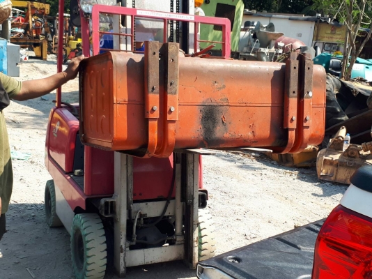 ส่งถังน้ำมัน สำหรับรถบรรทุก สวยๆ ขึ้นรถให้ลูกค้าจาก กทม ครับ ขอบคุณมากครับ