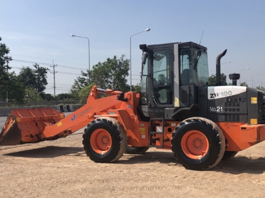 ขายรถตักล้อยาง HITACHI ZW100 ปี 2012 แขนยาวพิเศษ นำเข้าเองจากญี่ปุ่น สภาพสวยพร้อมใช้ มีVDOการทำงานครับ