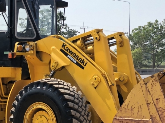 ขายรถตักล้อยาง KAWASAKI KLD80Z (เทียบเท่า WA350) นำเข้าเองจากญี่ปุ่น สภาพสวยพร้อมใช้ มีVDOการทำงานครับ ขายรถตักล้อยาง KAWASAKI KLD80Z (เทียบเท่า WA350) นำเข้าเองจากญี่ปุ่น สภาพสวยพร้อมใช้ มีVDOการทำงานครับ