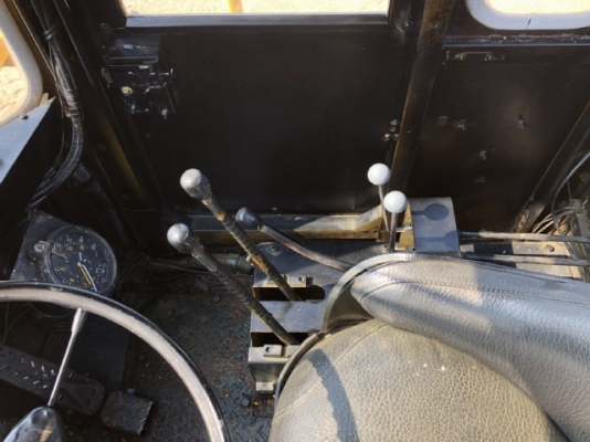 ขายรถตักล้อยาง KAWASAKI KLD80Z (เทียบเท่า WA350) นำเข้าเองจากญี่ปุ่น สภาพสวยพร้อมใช้ มีVDOการทำงานครับ ขายรถตักล้อยาง KAWASAKI KLD80Z (เทียบเท่า WA350) นำเข้าเองจากญี่ปุ่น สภาพสวยพร้อมใช้ มีVDOการทำงานครับ