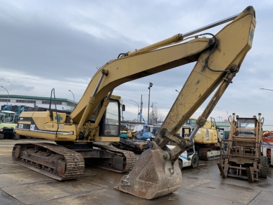 ขายรถขุด CAT 322B นำเข้าเองจากญี่ปุ่น สภาพสวยพร้อมใช้ ถึงเร็วๆนี้ครับ