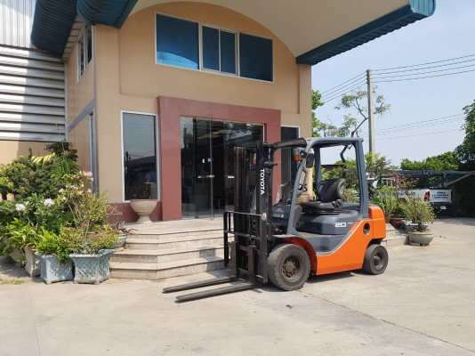 TOYOTA  2 ตัน รุ่น8  รถสวยมาก ดีเซล 1,XXXชั่วโมง ไม่เคยวิ่งใช้งานในไทย ชมเครื่องจักร โฟล์คลิฟท์ รอก นับ1,000รายการจากญี่ปุ่นwww.paholgroup.com
