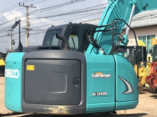 ขายรถขุด KOBELCO SK125SR YV06 ปี 2013 นำเข้าเองจากญี่ปุ่น สภาพสวยพร้อมใช้ มีVDOการทำงานครับ