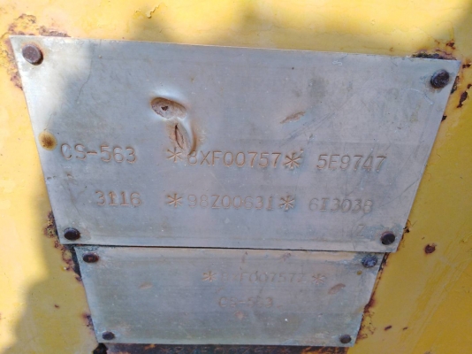 ขายรถบด CAT CS563 สภาพพร้อมไช้เอกสารทะเบียน