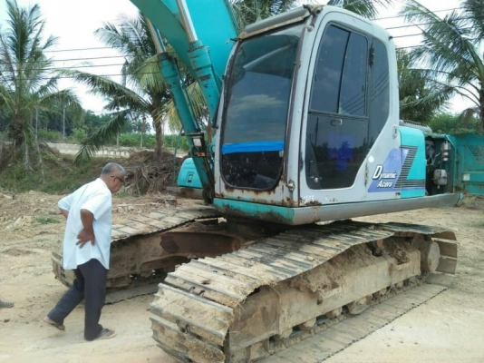 ขายแบคโฮKUBELCO SK200-6YN10 เอกสารอินวอย เอวช่วงล่างซ่อมมา300,000 กว่าบาท
