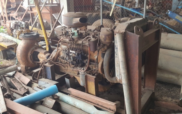 ขาย เครื่องสูบน้ำ ปั้มขนาด 8 นิ้ว เครื่องยนต์ ISUZU 6 สูบ มีท่อต่อให้อีก 7 ท่อน ราคาต่อรองได้