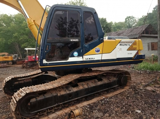 ขายรถแบคโฮ KOBELCO SK200-/// ราคา 580000