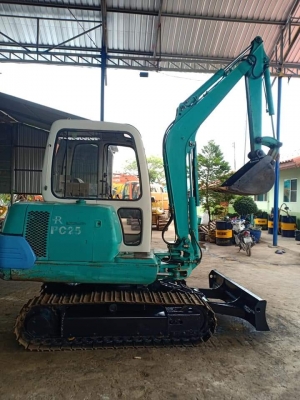 ขายจ้า KOMATSU PC25-1E เก่านอกแท้ สภาพสวย เดิมๆๆ เครื่องดำ ใช้งานมาน้อย โทร 089-3818694 จ๊อย
