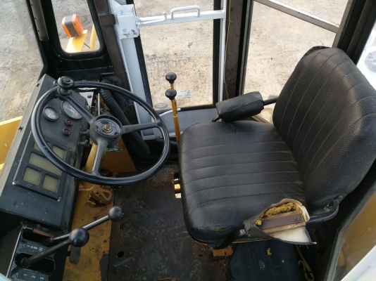 รถญี่ปุ่นเกรดA ขายถูก KOMATSU 510 กรองเดี่ยว ซีเรียลสูง นำเข้าจากญี่ปุ่น โทร.090-986-2521 อ๊อบ