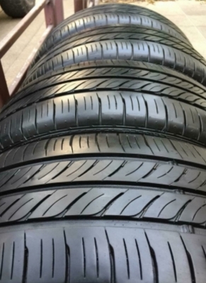 ยาง​ Dunlop​ 205 55 16 กลางปี18 ดอกเต็ม ไม่มี​ปะ​ ใช้ยาว ราคา​ไม่​แพง​