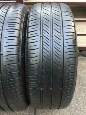 ยาง​ Dunlop​ 205 55 16 กลางปี18 ดอกเต็ม ไม่มี​ปะ​ ใช้ยาว ราคา​ไม่​แพง​