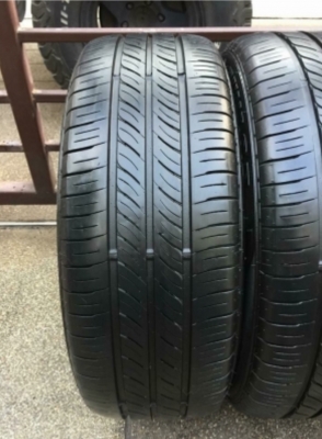 ยาง​ Dunlop​ 205 55 16 กลางปี18 ดอกเต็ม ไม่มี​ปะ​ ใช้ยาว ราคา​ไม่​แพง​