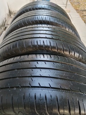 ยาง​ Goodyear​ 265​ 65 17 ปี18 ดอกเต็ม ​ใช้ยาว ราคาไม่​แพง​