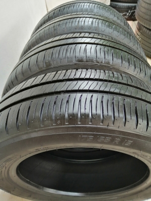ยาง​ Michelin​ 175​ 65 15 ปี18 ดอกเต็ม ​ไม่มี​ปะ​ เนื้อ​นิ่ม​ๆ​ ใช้ยาว ราคาไม่​แพง​
