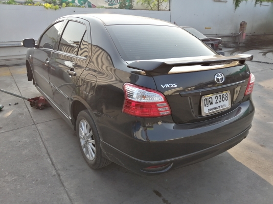 ยาง​ BF​ Goodrich​ 185​ 60 15 ปี18 ดอกเต็ม ​ไม่มี​ปะ​ เนื้อ​นิ่ม​ๆ​ ใช้ยาว ราคาไม่​แพง​