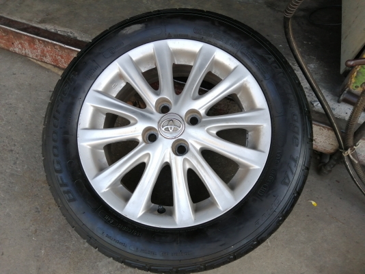 ยาง​ BF​ Goodrich​ 185​ 60 15 ปี18 ดอกเต็ม ​ไม่มี​ปะ​ เนื้อ​นิ่ม​ๆ​ ใช้ยาว ราคาไม่​แพง​