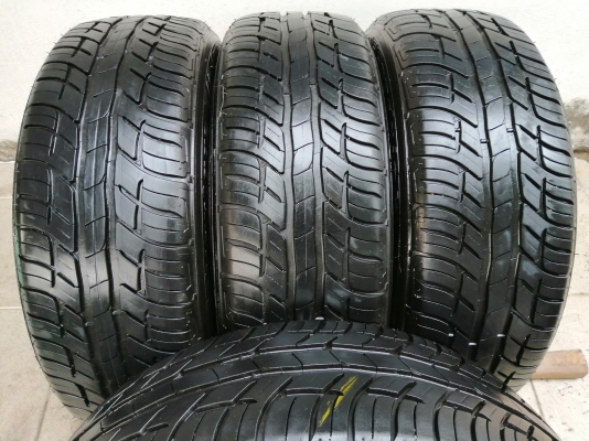 ยาง​ BF​ Goodrich​ 185​ 60 15 ปี18 ดอกเต็ม ​ไม่มี​ปะ​ เนื้อ​นิ่ม​ๆ​ ใช้ยาว ราคาไม่​แพง​