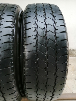 ยาง​ Michelin​ XCD2 205 70 15 กลางปี18 ดอกเต็ม ​ไม่มี​ปะ​ เนื้อ​นิ่ม​ๆ​ ใช้ยาว ราคาไม่​แพง​