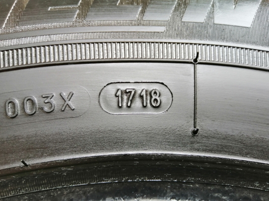 ยาง​ Michelin​ XCD2 225 75 15 ปี18 ดอกเยอะ ใช้ยาว ราคาไม่​แพง​