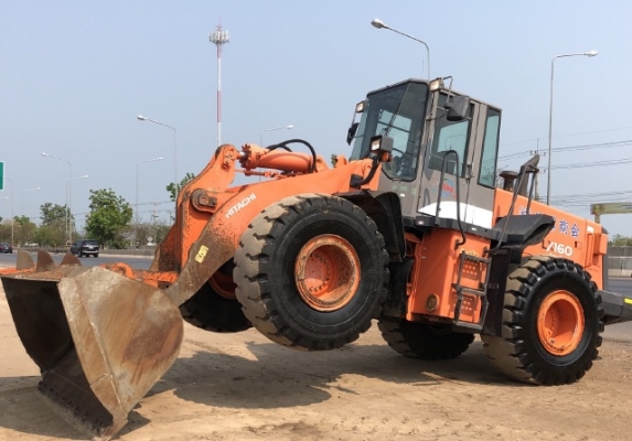 ขายรถตักล้อยาง HITACHI LX160-7 (TCM L32-3) นำเข้าเองจากญี่ปุ่น สภาพสวยพร้อมใช้ มีVDOการทำงานครับ ขายรถตักล้อยาง HITACHI LX160-7 (TCM L32-3) นำเข้าเองจากญี่ปุ่น สภาพสวยพร้อมใช้ มีVDOการทำงานครับ