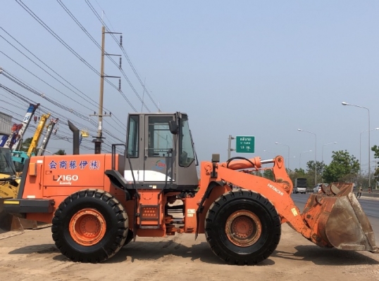 ขายรถตักล้อยาง HITACHI LX160-7 (TCM L32-3) นำเข้าเองจากญี่ปุ่น สภาพสวยพร้อมใช้ มีVDOการทำงานครับ ขายรถตักล้อยาง HITACHI LX160-7 (TCM L32-3) นำเข้าเองจากญี่ปุ่น สภาพสวยพร้อมใช้ มีVDOการทำงานครับ