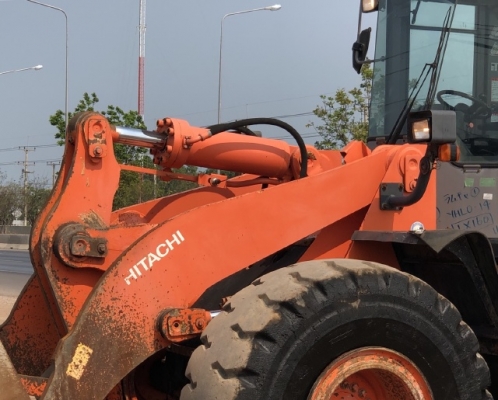ขายรถตักล้อยาง HITACHI LX160-7 (TCM L32-3) นำเข้าเองจากญี่ปุ่น สภาพสวยพร้อมใช้ มีVDOการทำงานครับ ขายรถตักล้อยาง HITACHI LX160-7 (TCM L32-3) นำเข้าเองจากญี่ปุ่น สภาพสวยพร้อมใช้ มีVDOการทำงานครับ
